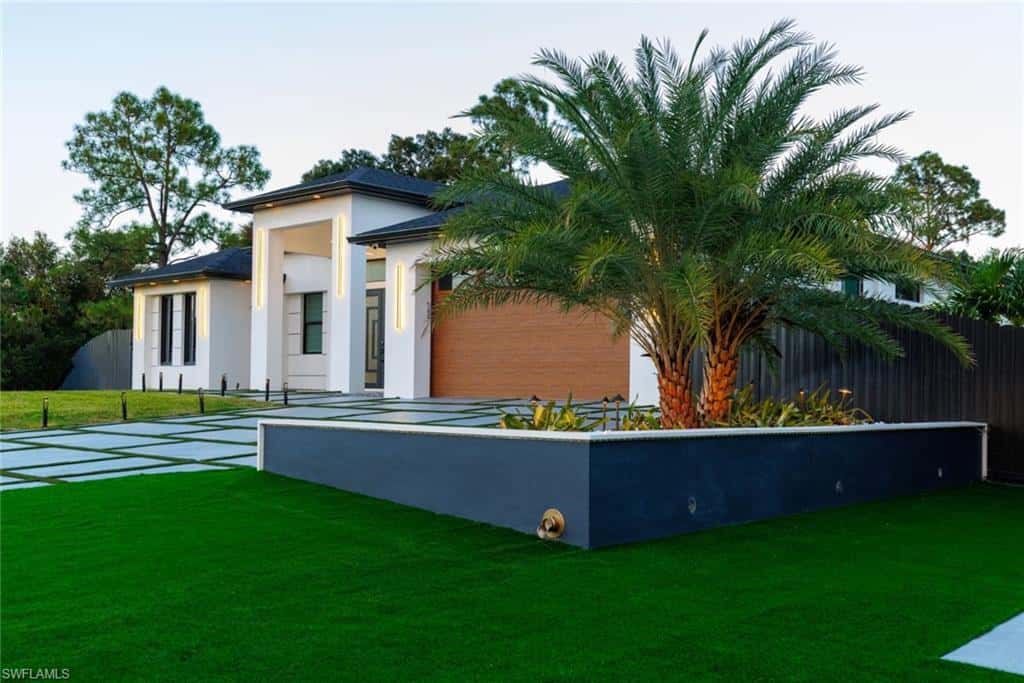 618 North Ave, Lehigh Acres, photo 5
