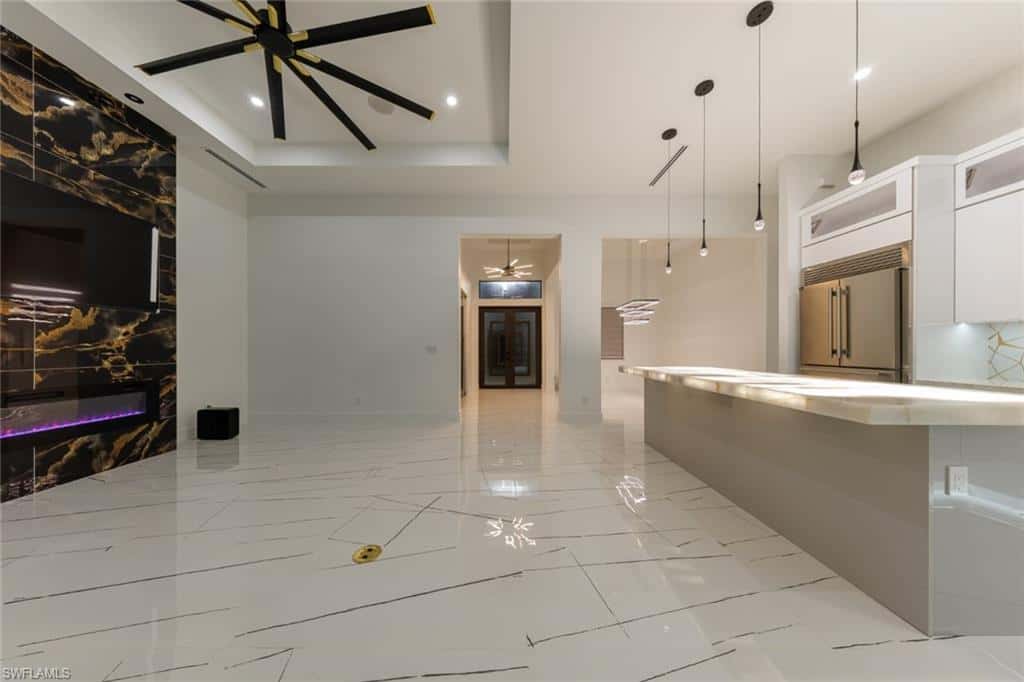 618 North Ave, Lehigh Acres, photo 9