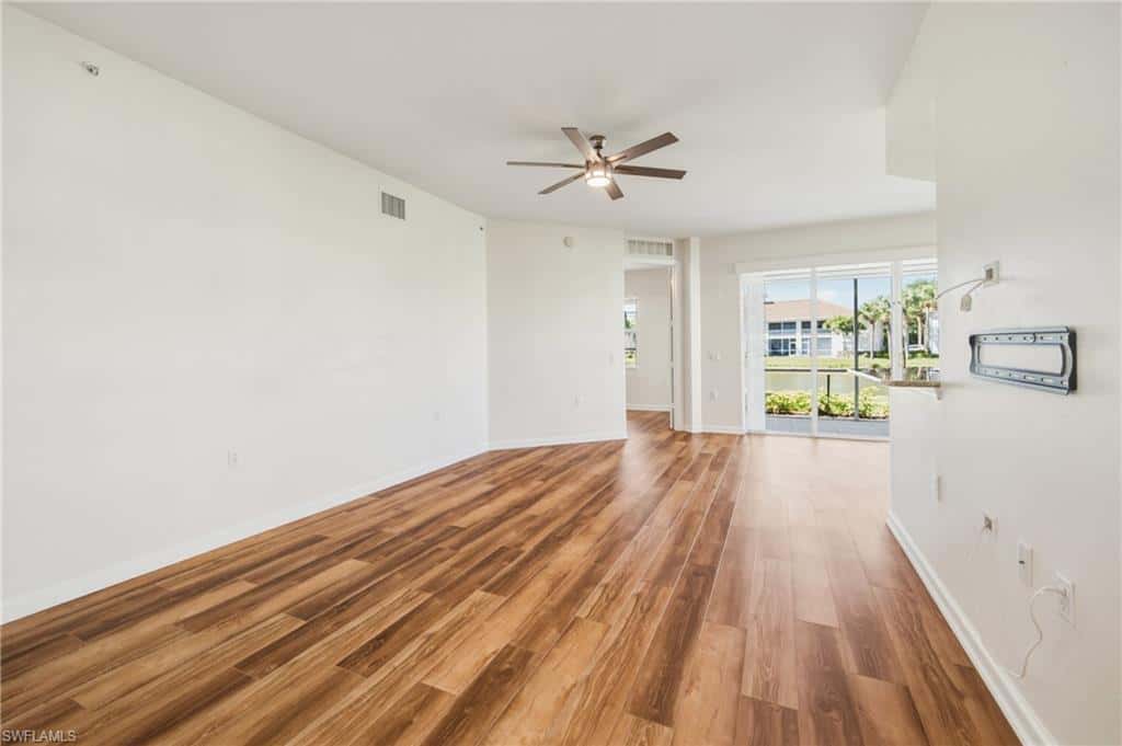 3053 Driftwood Way #3907, Naples, photo 6