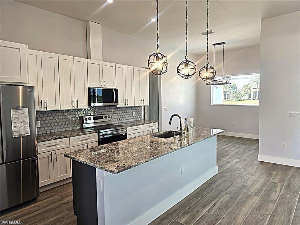4338 31st Ter, Cape Coral, photo 12