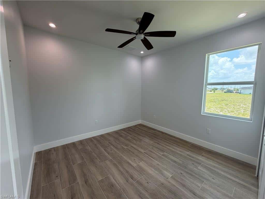 4338 31st Ter, Cape Coral, photo 28