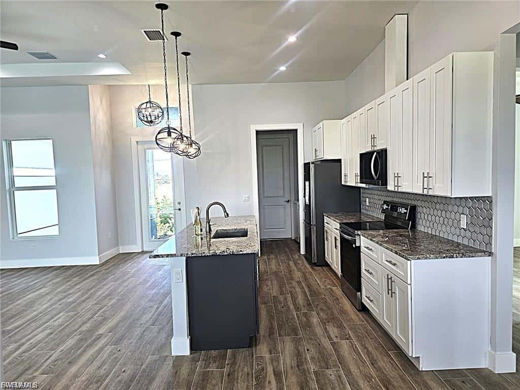 4338 31st Ter, Cape Coral, photo 14