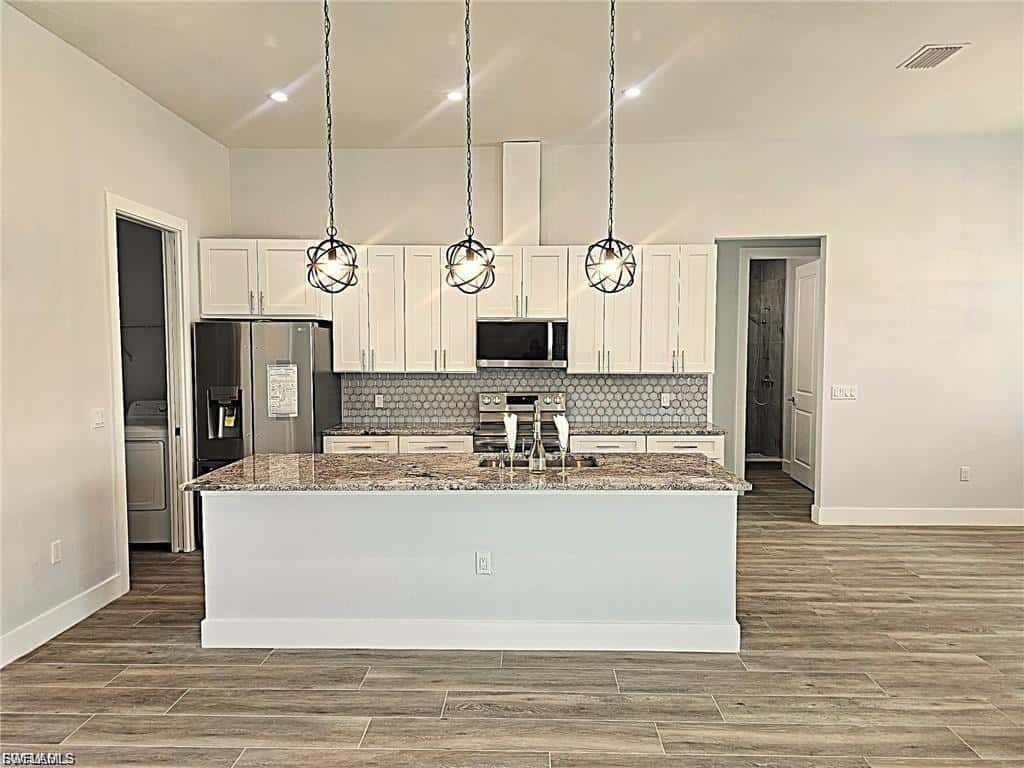 4338 31st Ter, Cape Coral, photo 19