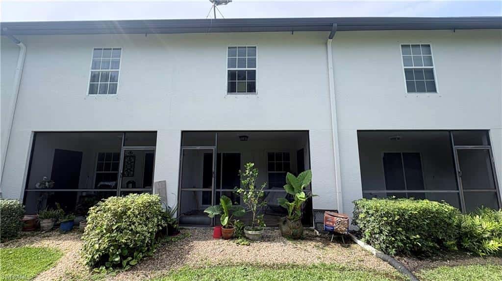 9064 Gervais Cir #105, Naples, photo 23