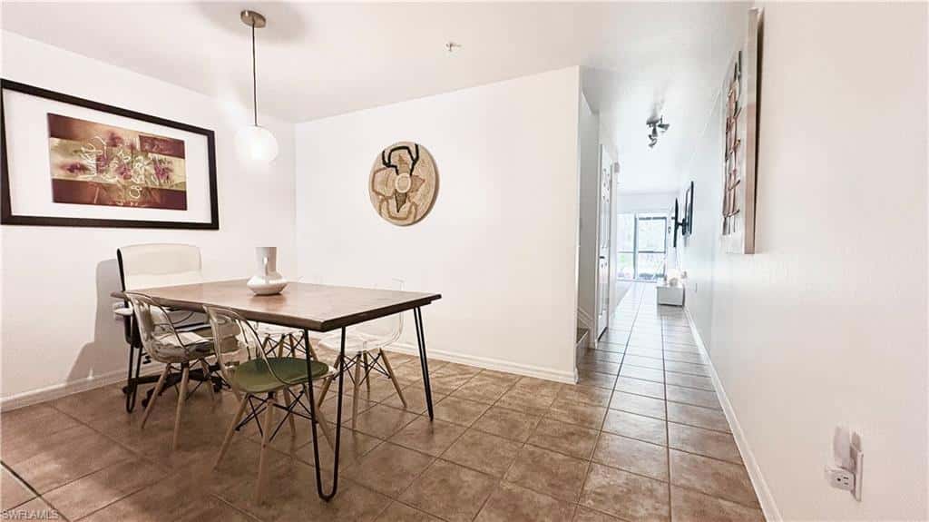 9064 Gervais Cir #105, Naples, photo 11