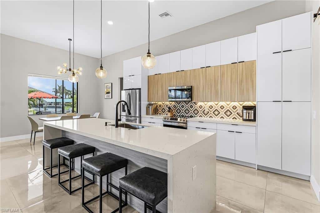 2029 31st Ter, Cape Coral, photo 9