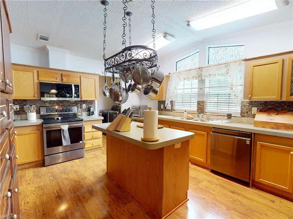17021 Shelby Ln, North Fort Myers, photo 19