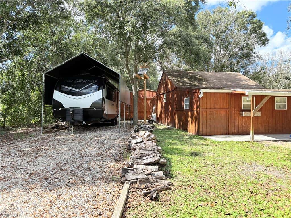 17021 Shelby Ln, North Fort Myers, photo 4