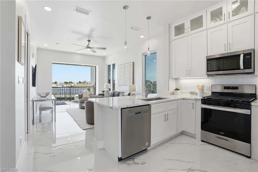 855 Lagoon St #2, Fort Myers Beach, photo 10