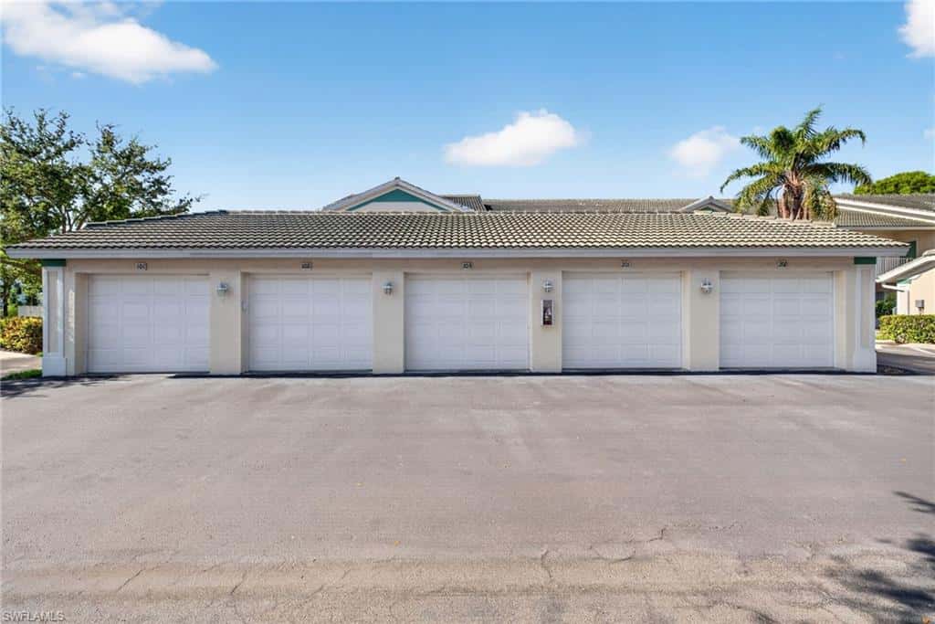 4910 Cougar Ct #1-103, Naples, photo 29