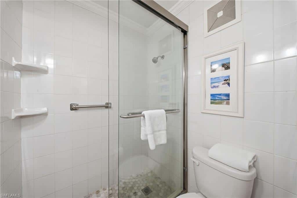 900 Broad Ave #117, Naples, photo 6