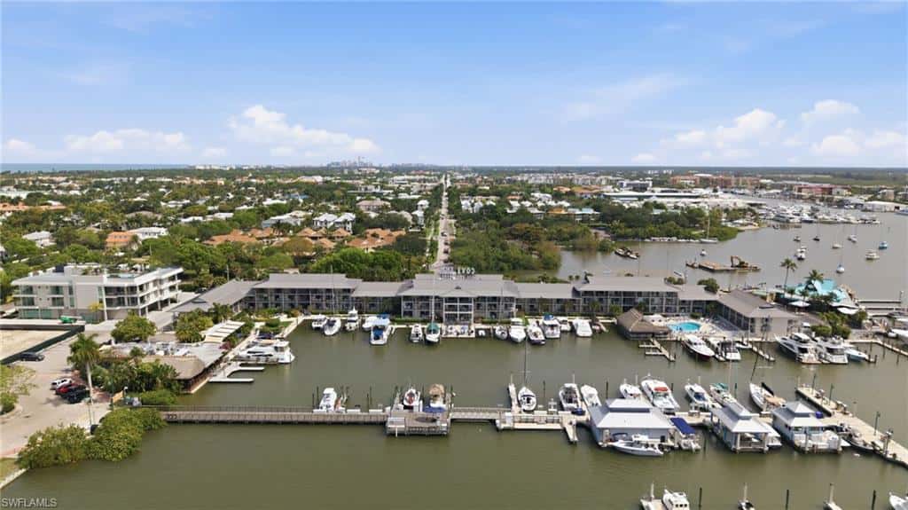 900 Broad Ave #117, Naples, photo 38