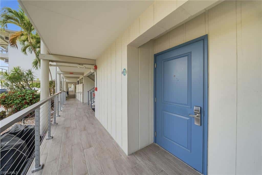 900 Broad Ave #117, Naples, photo 19