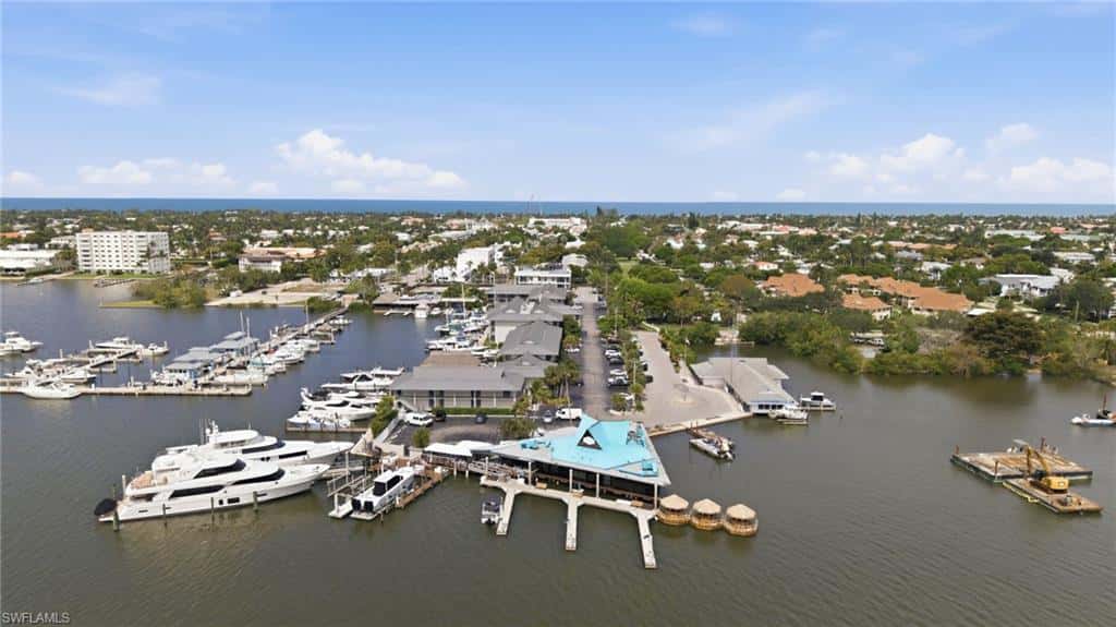 900 Broad Ave #117, Naples, photo 35