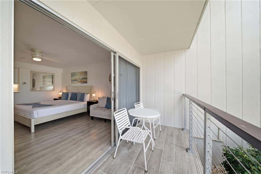 900 Broad Ave #117, Naples, photo 4