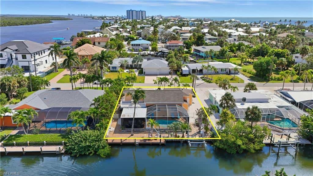 421 Connecticut St, Fort Myers Beach, photo 22