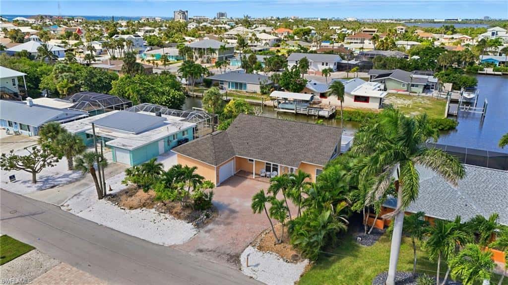 421 Connecticut St, Fort Myers Beach, photo 34
