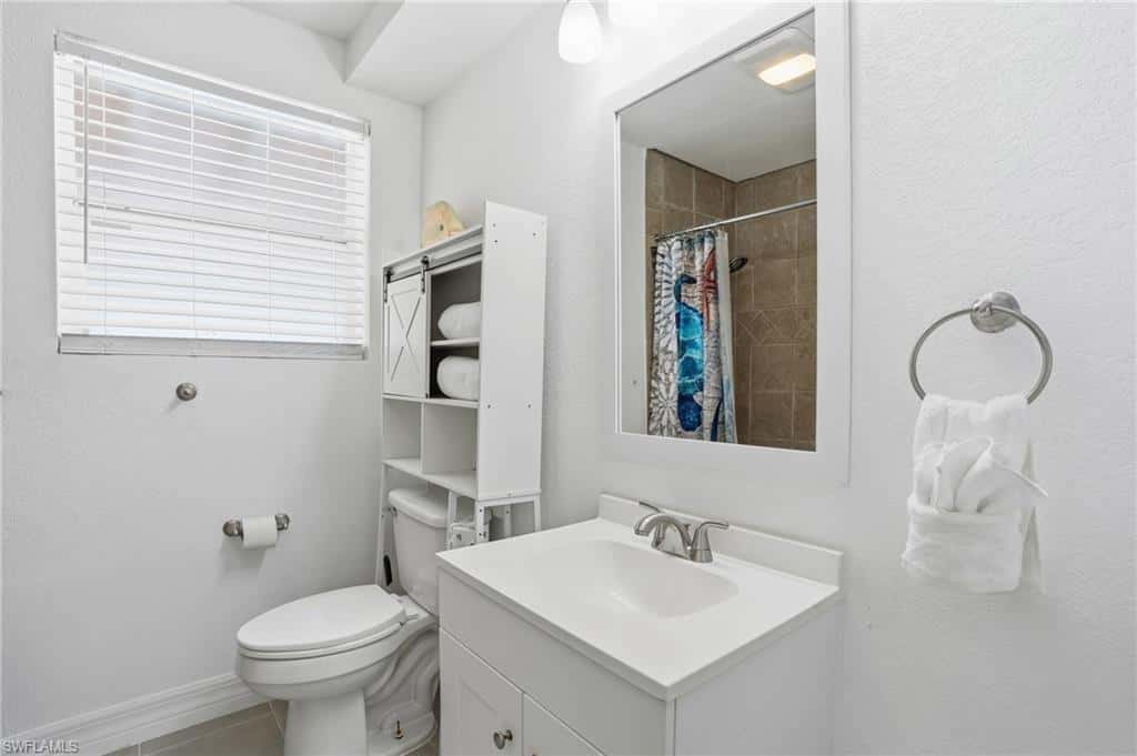 421 Connecticut St, Fort Myers Beach, photo 15