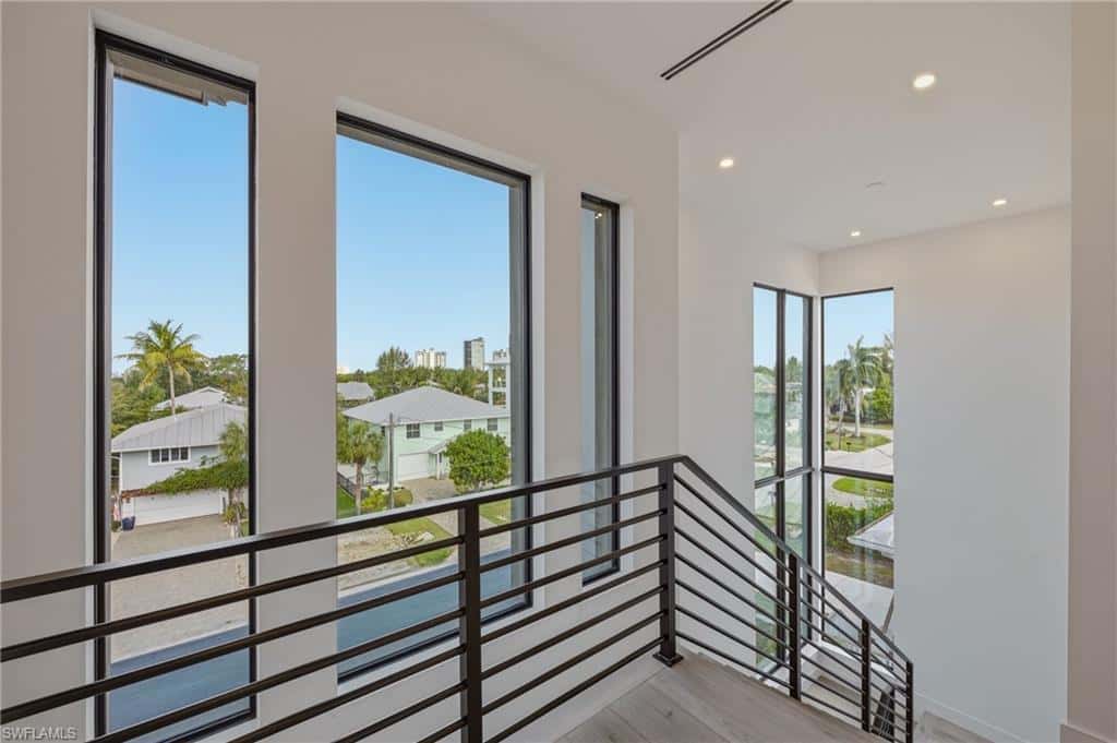 1286 Belaire Ct, Naples, photo 11