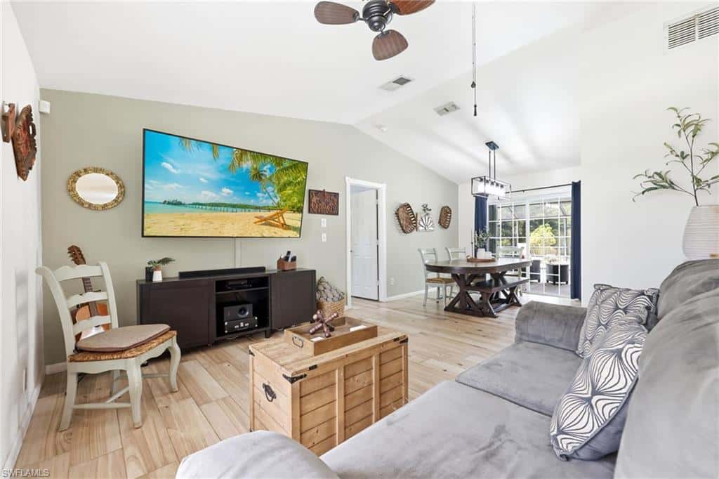720 Meyer Dr, Naples, photo 6