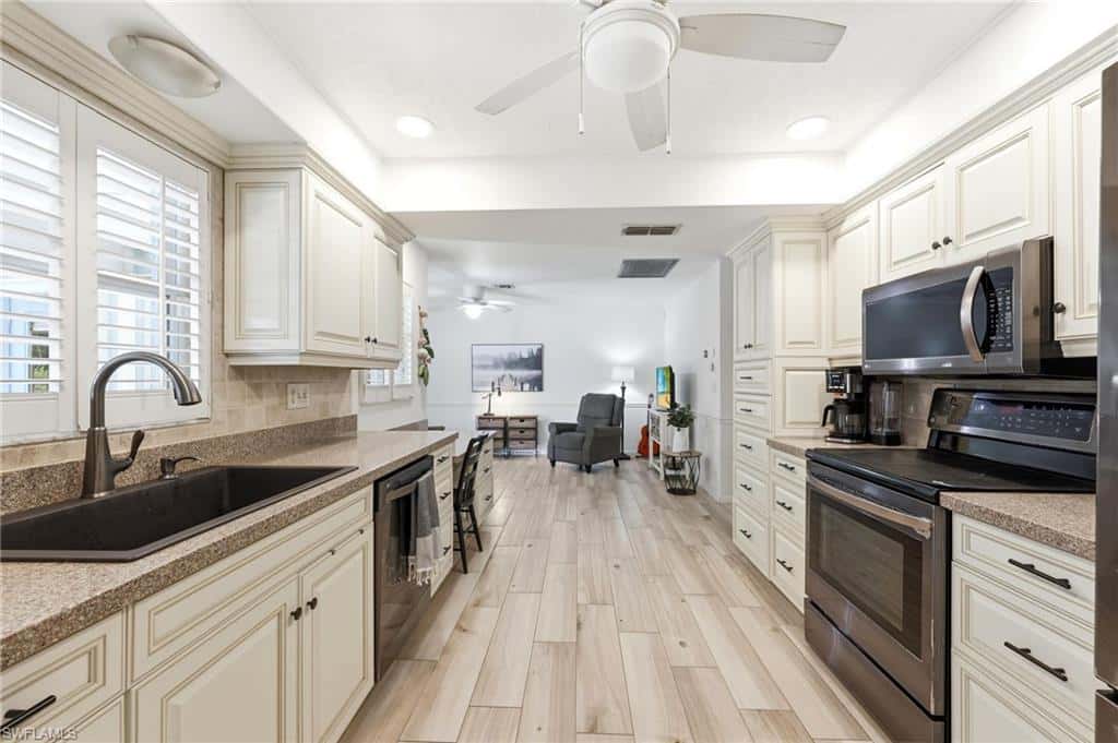 720 Meyer Dr, Naples, photo 10