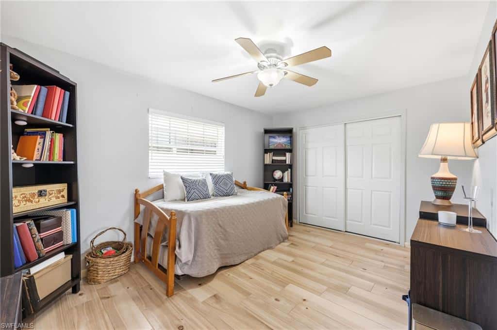 720 Meyer Dr, Naples, photo 18