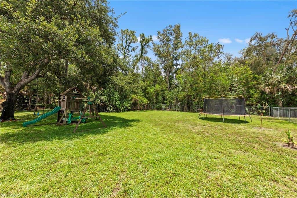 2720 68th St, Naples, photo 41