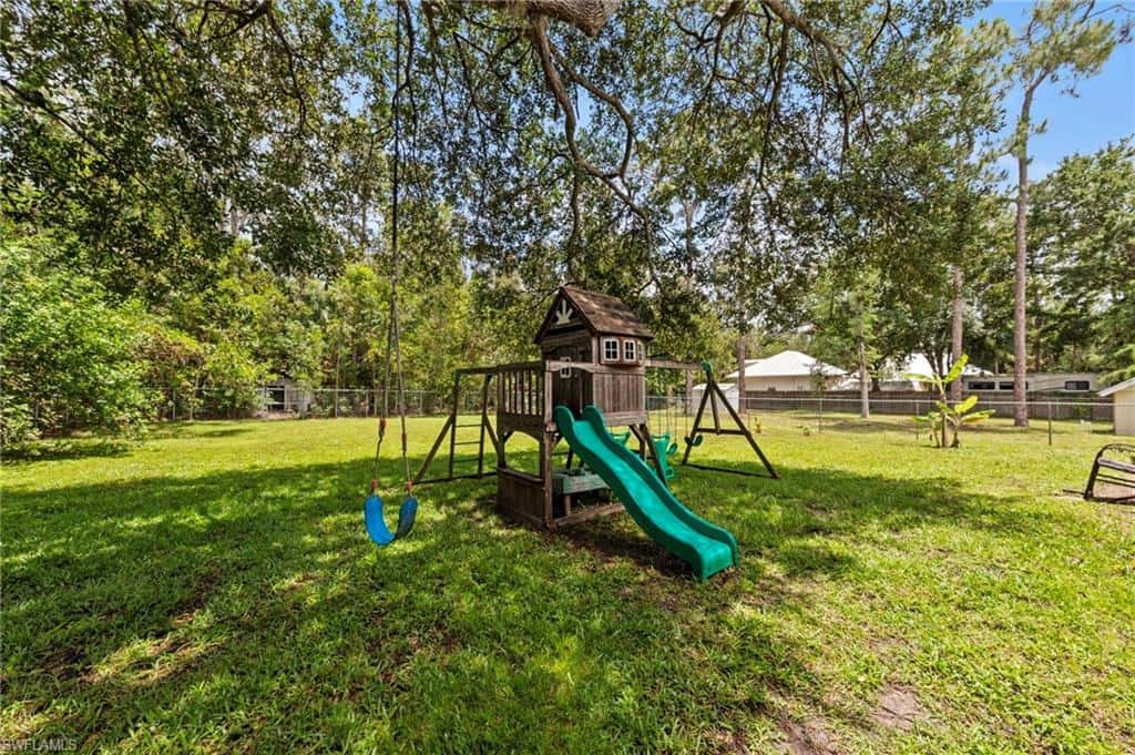 2720 68th St, Naples, photo 40