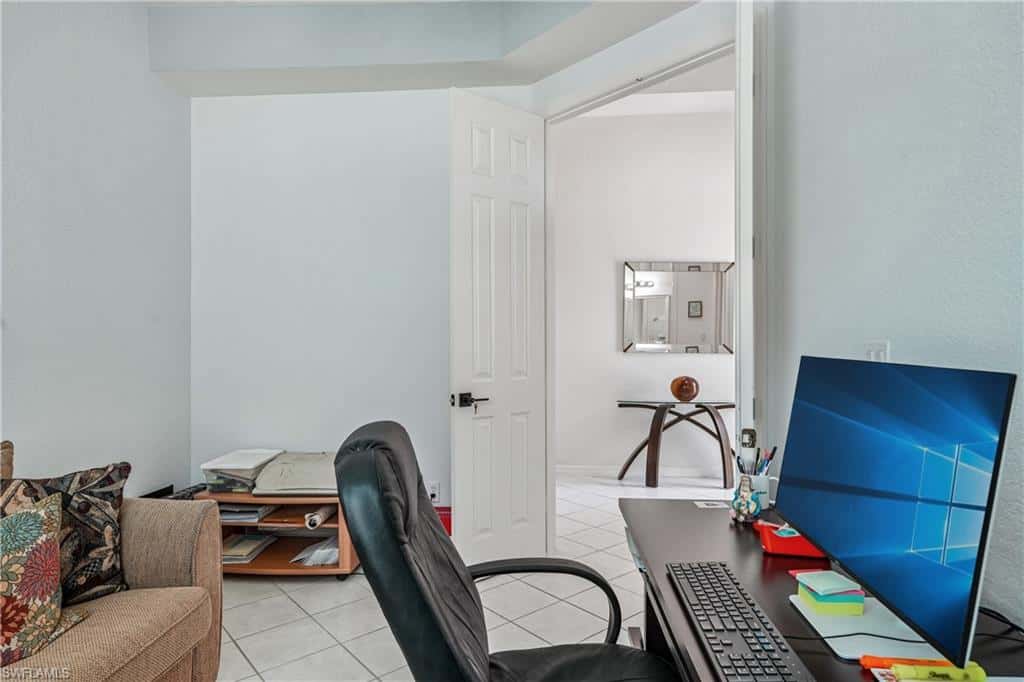 309 Harvard Ln, Naples, photo 19