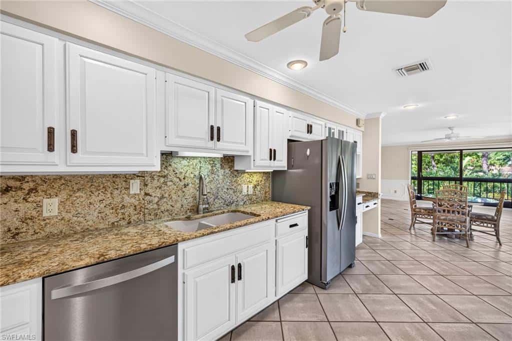 200 Wyndemere Way #b402, Naples, photo 17