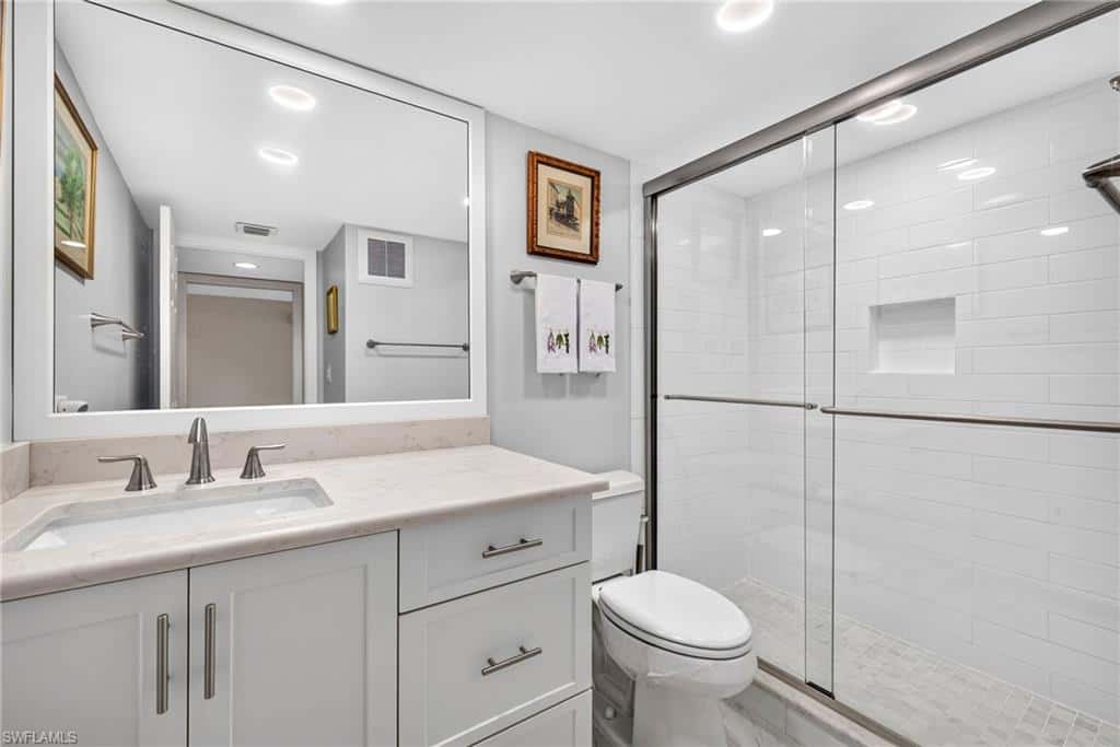 200 Wyndemere Way #b402, Naples, photo 12
