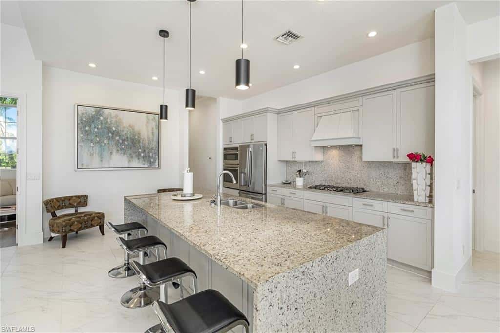 17288 Hidden Estates Cir, Fort Myers, photo 5