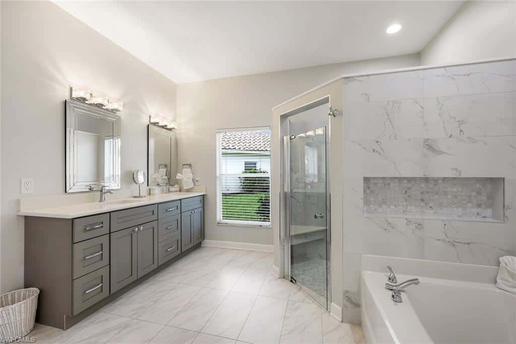 7107 Falcons Glen Blvd, Naples, photo 16
