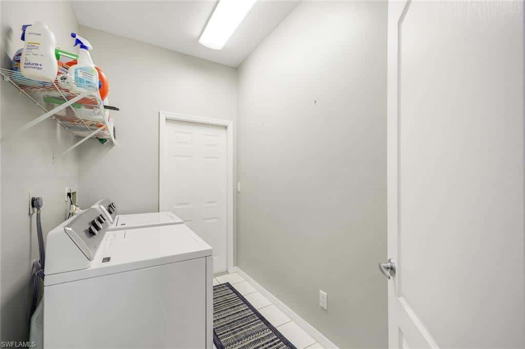 7107 Falcons Glen Blvd, Naples, photo 20