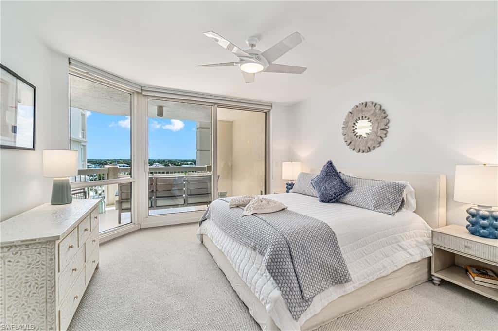 4021 Gulf Shore Blvd #702, Naples, photo 16