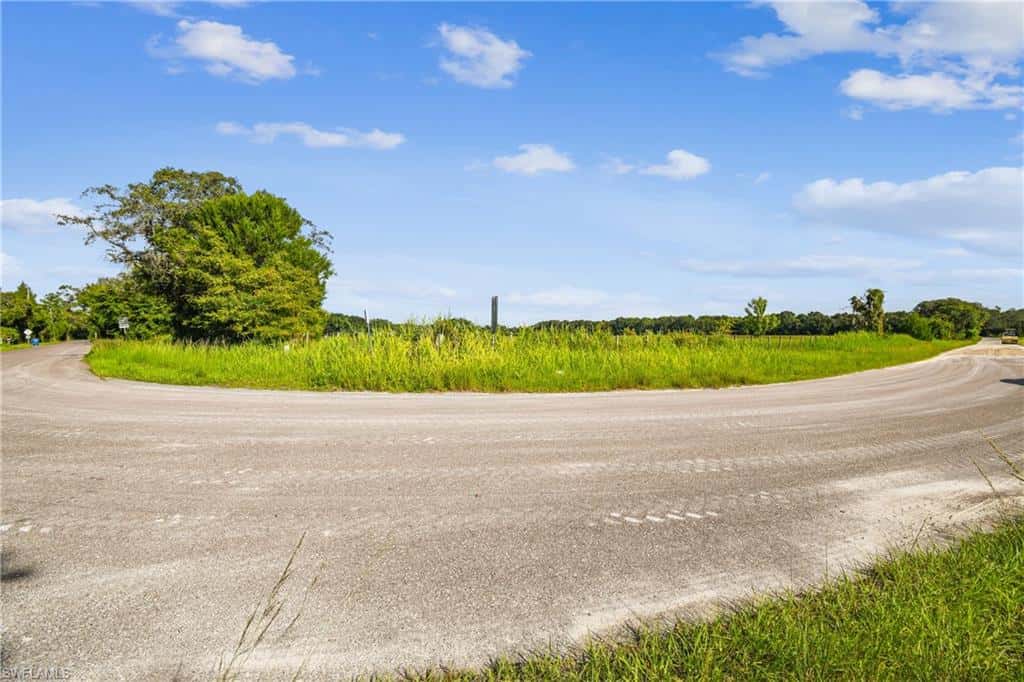 18139 Benes Roush Rd, Brooksville, photo 17