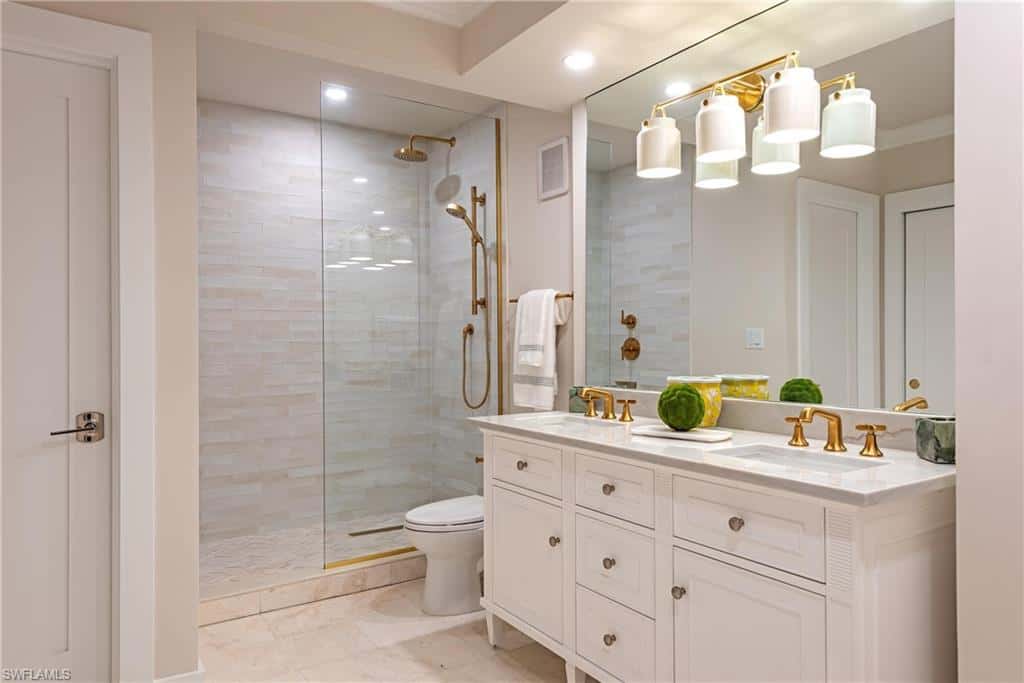 400 Park Shore Dr #304, Naples, photo 8