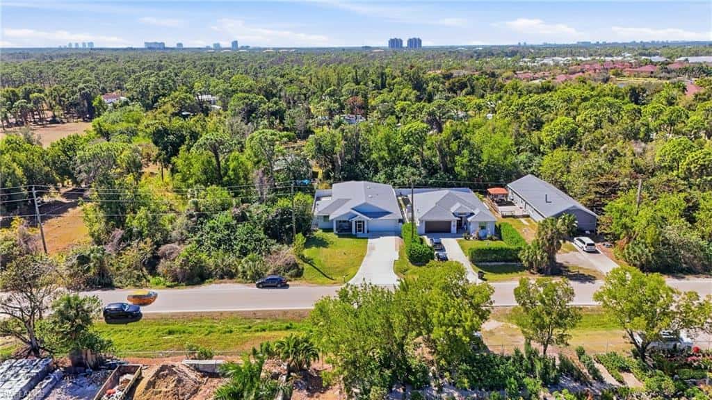 20230 Trailside Dr, Estero, photo 4