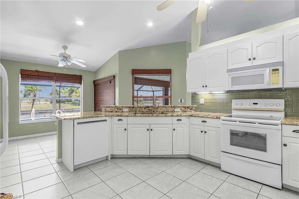 1137 37th St, Cape Coral, photo 12