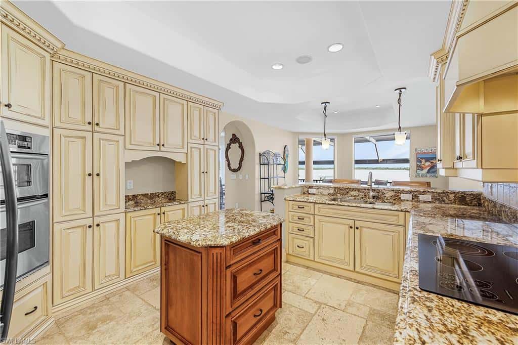 12130 Shoreview Dr, Matlacha, photo 8