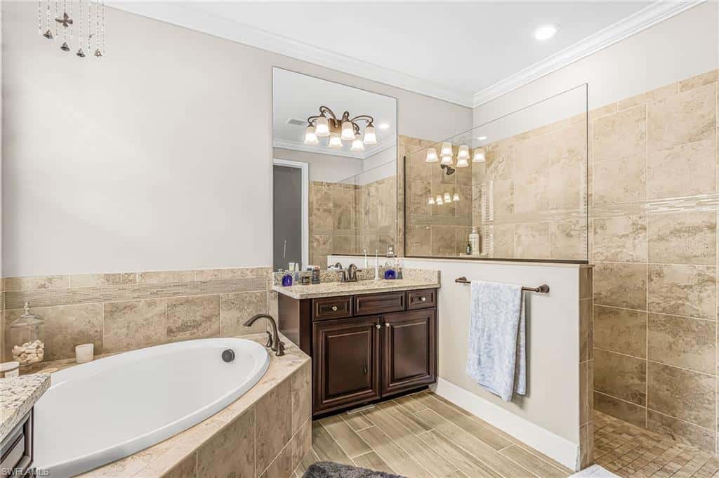 17270 Galway Run, Bonita Springs, photo 15