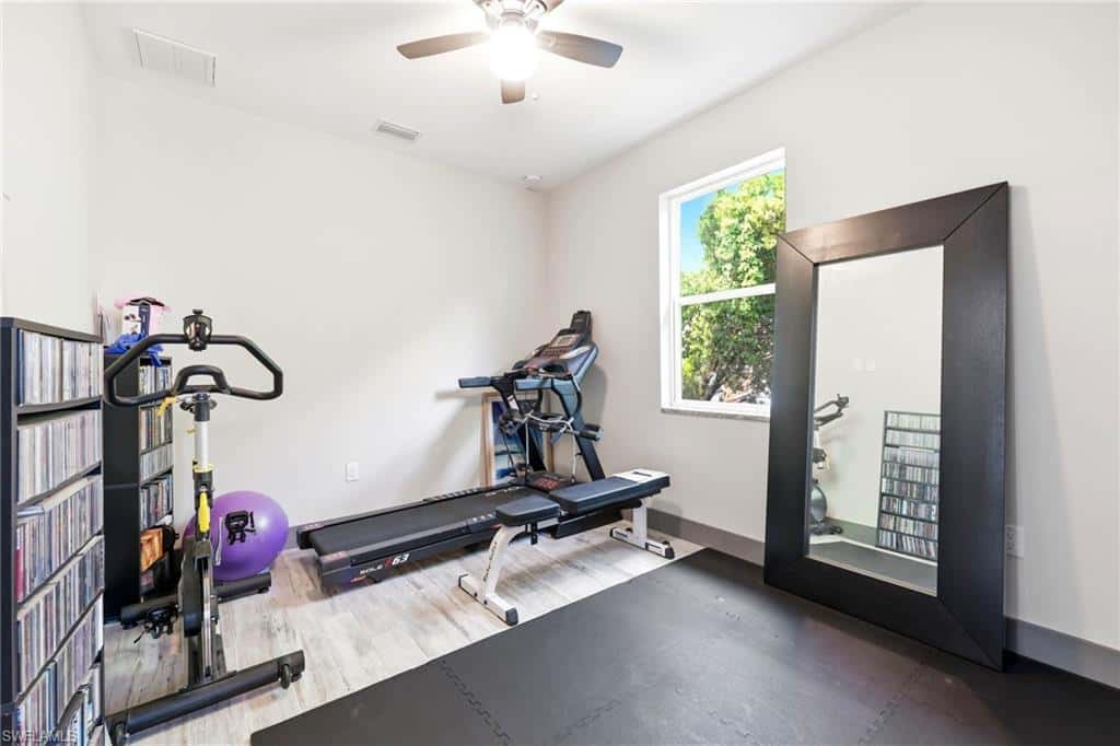 212 20th St, Cape Coral, photo 22