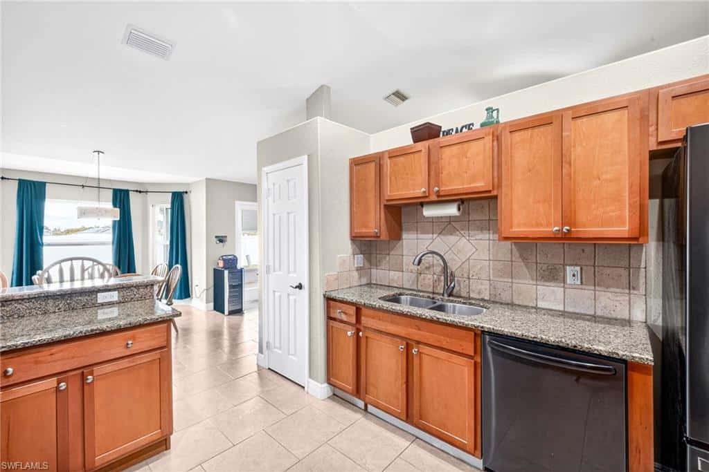 1417 16th Pl, Cape Coral, photo 16
