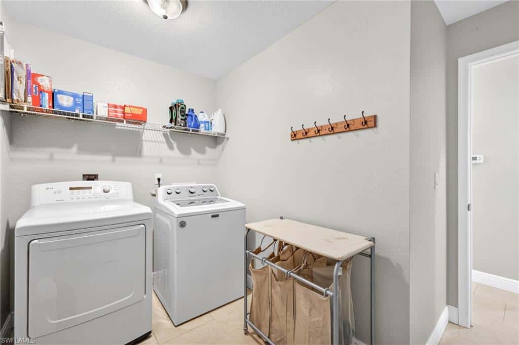 1417 16th Pl, Cape Coral, photo 29