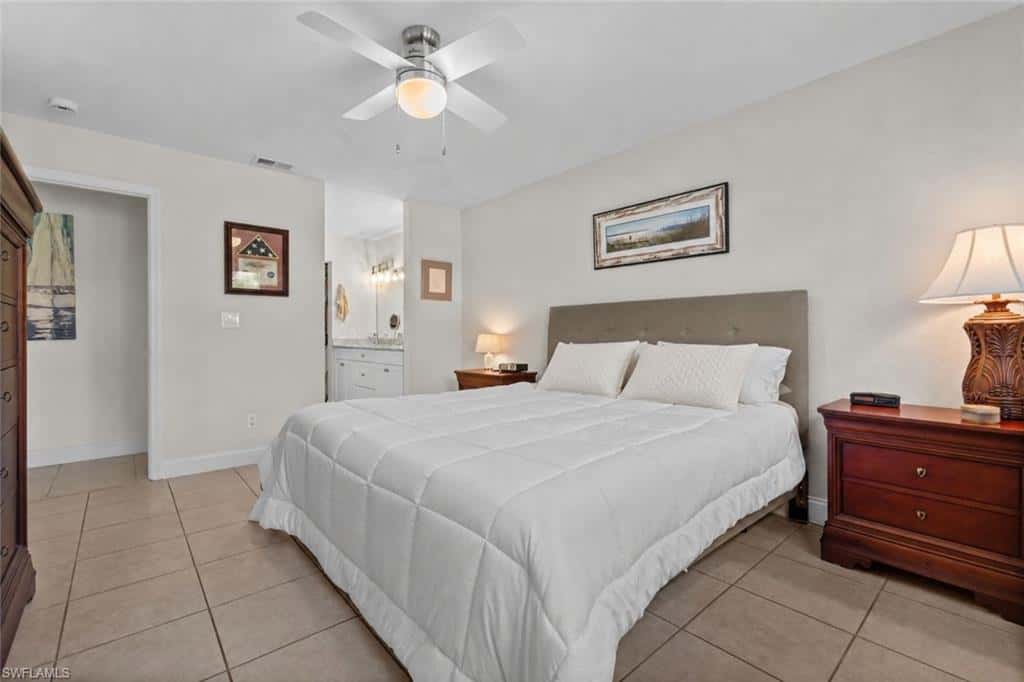 732 Woodshire Ln #i5, Naples, photo 12
