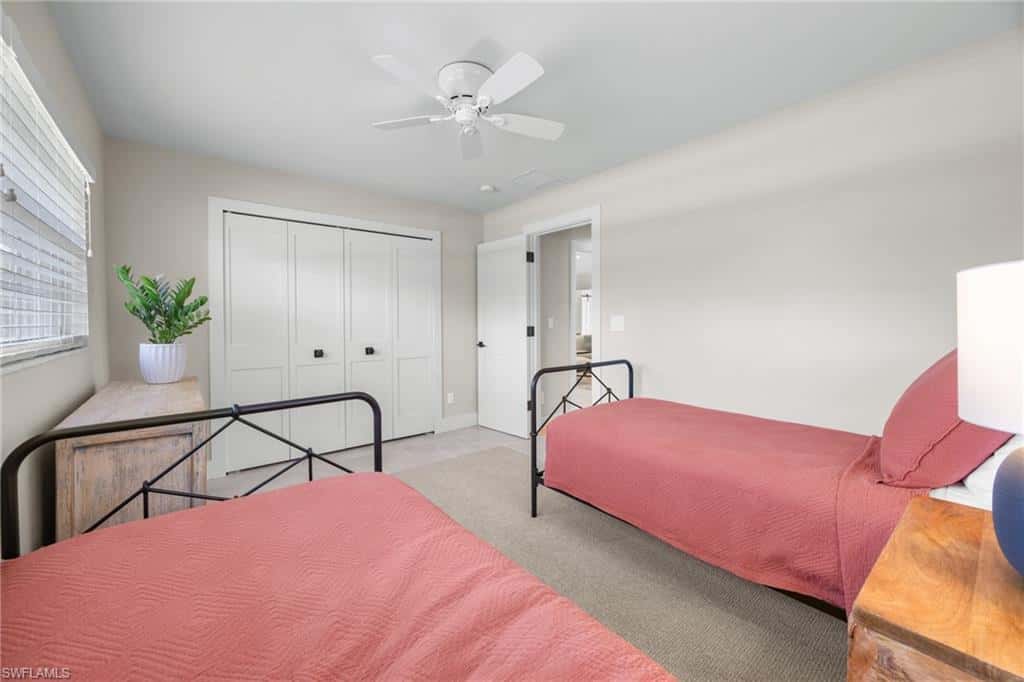 283 Palm Lake Dr, Sanibel, photo 23