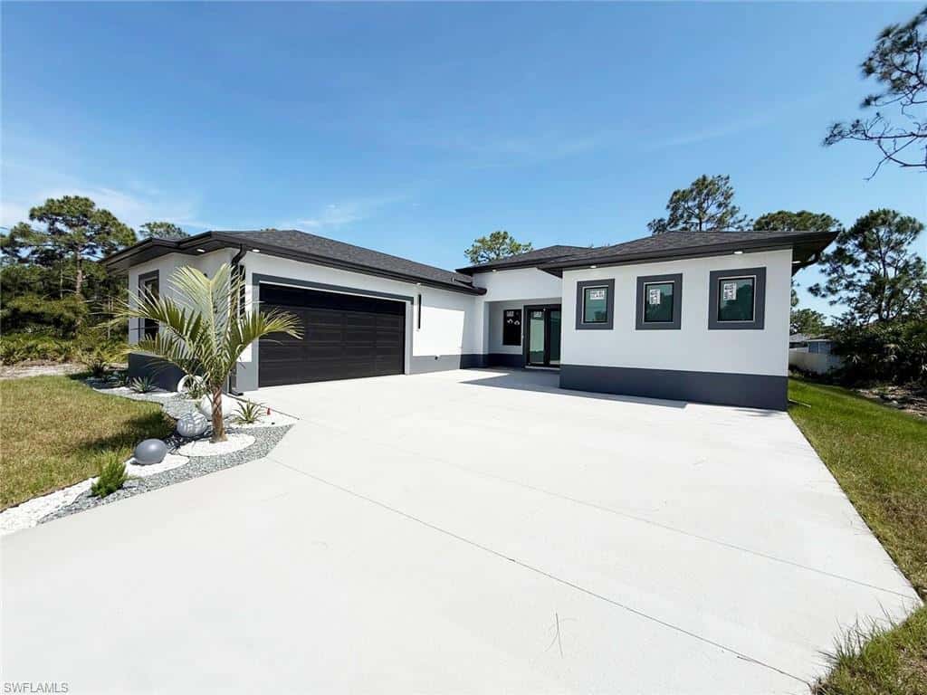 2915 49th St, Lehigh Acres, photo 5