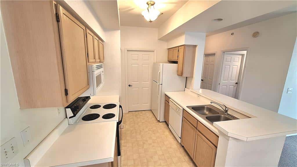 4645 Saint Croix Ln #1324, Naples, photo 6