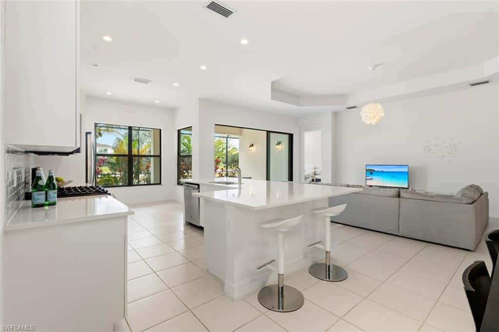 4715 Kensington Cir, Naples, photo 5