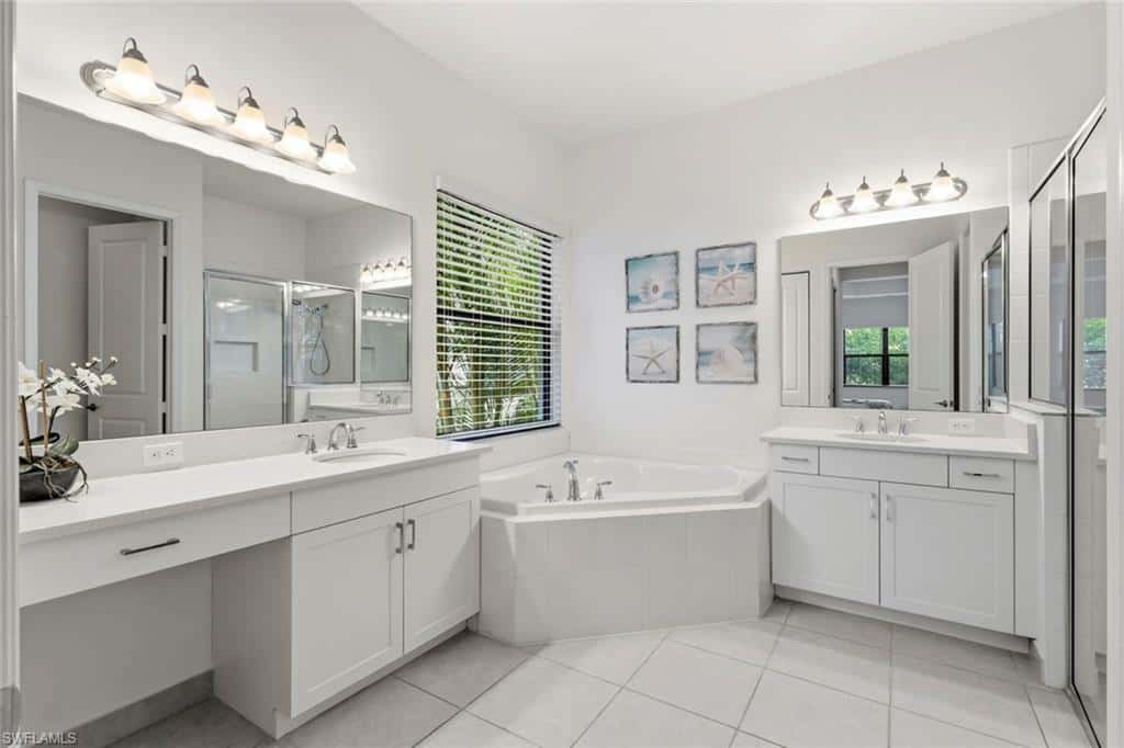 4715 Kensington Cir, Naples, photo 9